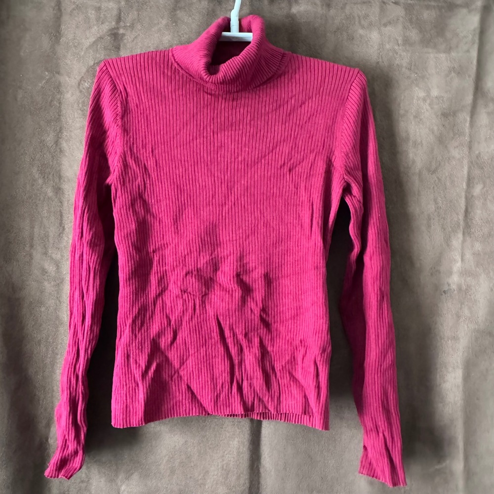 August Silk Ribbed Turtleneck‎ Sweater burgundy mauve soft Long Sleeve Size S